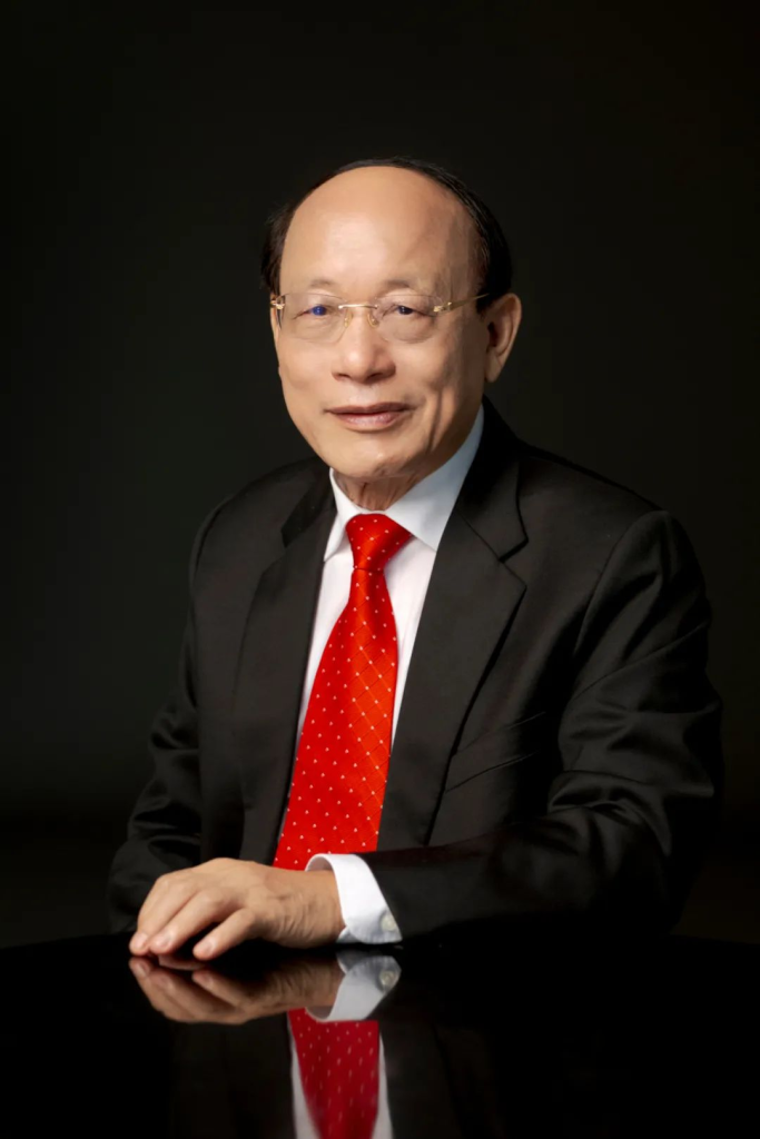 热心公益的客家名贤叶澄海