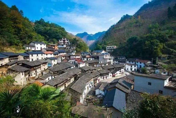 藏在浙江深山中的客家古村，历经300年仍完好保存